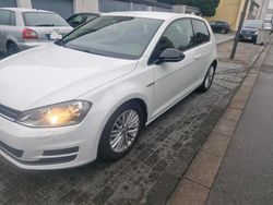 Weiß Gebraucht 2015 VW Golf Limousine | 8.500 € (Superpreis)
