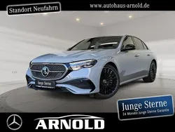 Grau (manufaktur alpingrau uni) Gebraucht 2024 Mercedes E450 AMG line Limousine | 74.900 €