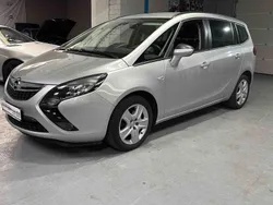 Silber Gebraucht 2015 Opel Zafira Van / Kleinbus | 11.999 € (Teuer)