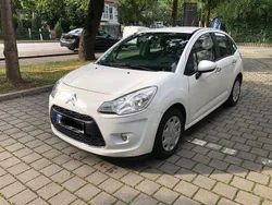 Weiß Gebraucht 2013 Citroën C3 PureTech Kleinwagen | 3.200 € (Guter Preis)