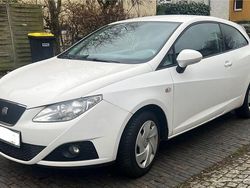 Weiß Gebraucht 2011 Seat Ibiza SC Ecomotive Kleinwagen | 3.200 € (Fairer Preis)