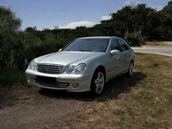 Silber Gebraucht 2004 Mercedes C200 Limousine | 4.900 € (Fairer Preis)