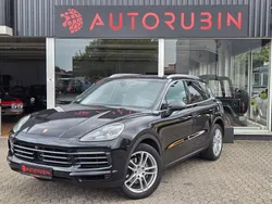 Schwarz Gebraucht 2018 Porsche Cayenne SUV | 49.900 € (Etwas zu teuer)
