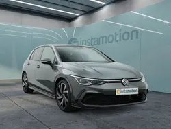 Grau Gebraucht 2024 VW Golf VIII Sound Limousine | 32.250 € (Fairer Preis)