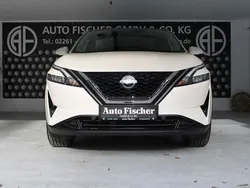 Weiß Gebraucht 2022 Nissan Qashqai N-Connecta SUV | 34.990 € (Teuer)