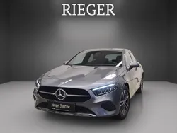 Metalliclack mountaingrau (metallic) Gebraucht 2024 Mercedes A200 Progressive Limousine | 29.840 € (Fairer Preis)