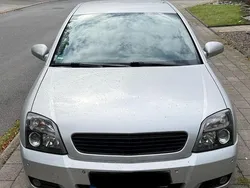 Silber Gebraucht 2004 Opel Vectra Limousine | 1.399 € (Fairer Preis)