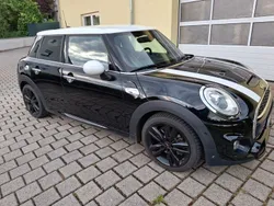 Schwarz Gebraucht 2016 Mini Cooper S Kleinwagen | 15.300 € (Fairer Preis)