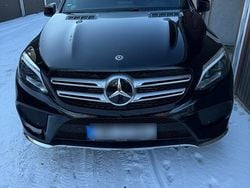 Schwarz Gebraucht 2018 Mercedes GLE350 AMG line SUV | 23.900 € (Superpreis)