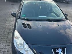 Grau Gebraucht 2010 Peugeot 206 Limousine | 1.999 € (Guter Preis)