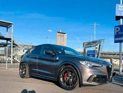 Grau Gebraucht 2019 Alfa Romeo Stelvio Quadrifoglio SUV | 45.500 € (Fairer Preis)