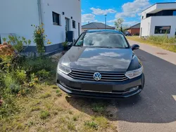 Schwarz Gebraucht 2015 VW Passat Comfortline Kombi | 9.200 € (Guter Preis)