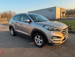 Gebraucht 2015 Hyundai Tucson SUV | 15.000 € (Etwas zu teuer)