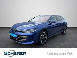 Reef blue metallic Gebraucht 2024 VW Passat Elegance Kombi | 44.900 € (Superpreis)