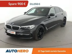 Grau Gebraucht 2020 BMW 520 Limousine | 30.350 € (Guter Preis)