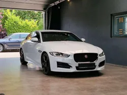 Weiß Gebraucht 2016 Jaguar XE R-Sport Limousine | 10.999 € (Fairer Preis)
