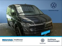 Schwarz Gebraucht 2024 VW Multivan Style Van / Kleinbus | 60.950 € (Teuer)