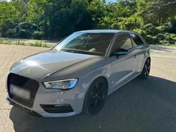 Andere außenfarben Gebraucht 2014 Audi A3 S-Line Limousine | 11.900 € (Guter Preis)