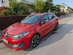 Rot Gebraucht 2015 Renault Mégane GrandTour Kombi | 7.500 € (Fairer Preis)