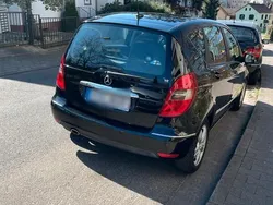 Schwarz Gebraucht 2011 Mercedes A160 Kleinwagen | 4.800 € (Etwas zu teuer)