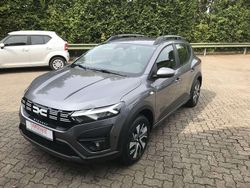 Schiefergrau Neu 2025 Dacia Sandero Expression Kleinwagen | 21.990 €