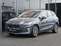 Sparkling kupfergrau metallic Gebraucht 2024 BMW 223 Active Tourer Luxury Line Van / Kleinbus | 36.950 € (Fairer Preis)