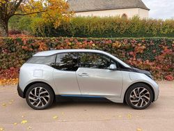 Silber Gebraucht 2014 BMW i3 Limousine | 10.990 € (Fairer Preis)