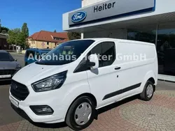 Weiß Gebraucht 2023 Ford Transit Custom Trend Van / Kleinbus | 25.950 € (Guter Preis)