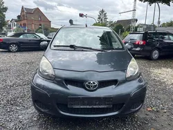 Grau Gebraucht 2010 Toyota Aygo Cool Kleinwagen | 1.950 € (Superpreis)
