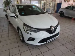 Weiß Gebraucht 2020 Renault Clio V Zen Kleinwagen | 12.490 € (Fairer Preis)