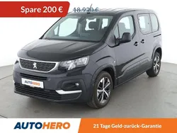 Schwarz Gebraucht 2021 Peugeot Rifter Active Van / Kleinbus | 18.720 € (Guter Preis)