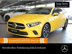 Gelb Gebraucht 2022 Mercedes A200 Progressive Limousine | 25.990 € (Fairer Preis)
