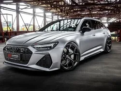Silber Gebraucht 2025 Audi RS6 Performance Limousine | 225.999 €