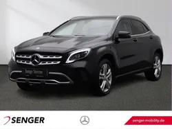 Schwarz Gebraucht 2018 Mercedes GLA220 Urban SUV | 23.970 € (Fairer Preis)