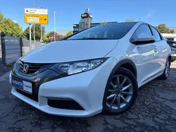 Weiß Gebraucht 2013 Honda Civic Comfort Limousine | 4.999 € (Guter Preis)
