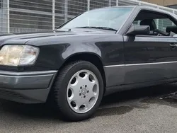 Schwarz Gebraucht 1995 Mercedes 320 Coupé | 12.900 €