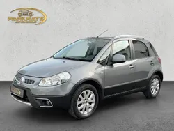 Grau Gebraucht 2012 Fiat Sedici Emotion SUV | 5.999 € (Teuer)