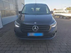 Schwarz Gebraucht 2022 Mercedes Citan 110 Kombi | 19.800 € (Fairer Preis)