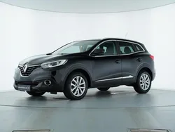 Sternenschwarz Gebraucht 2017 Renault Kadjar Business SUV | 11.890 € (Guter Preis)