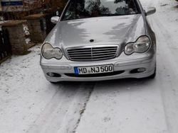 Silber Gebraucht 2000 Mercedes C200 Elegance Limousine | 2.300 € (Guter Preis)