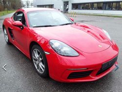 Rot Gebraucht 2021 Porsche 718 Cayman Coupé | 54.900 € (Guter Preis)