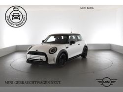 Weiss Gebraucht 2024 Mini Cooper Classic Kleinwagen | 28.490 € (Fairer Preis)