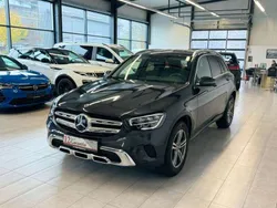 Olivgruen matt Gebraucht 2022 Mercedes GLC300 SUV | 44.900 € (Guter Preis)