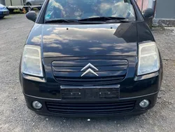 Schwarz Gebraucht 2004 Citroën C2 Kleinwagen | 2.749 €