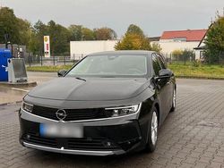 Schwarz Gebraucht 2022 Opel Astra Elegance Limousine | 19.200 € (Etwas zu teuer)