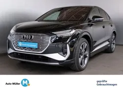 Mythosschwarz metallic (metallic) Gebraucht 2022 Audi e-tron Ambiente SUV | 38.979 € (Guter Preis)