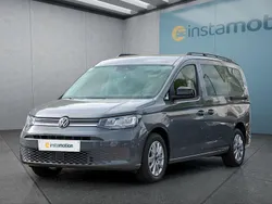Grau Gebraucht 2024 VW Caddy Maxi Van / Kleinbus | 33.649 € (Fairer Preis)