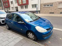 Blau Gebraucht 2008 Renault Clio III Kleinwagen | 1.899 €