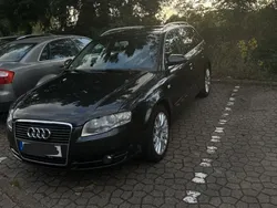 Grau Gebraucht 2008 Audi A4 Kombi | 3.500 € (Guter Preis)