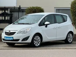 Weiß Gebraucht 2012 Opel Meriva Edition Van / Kleinbus | 3.990 € (Superpreis)
